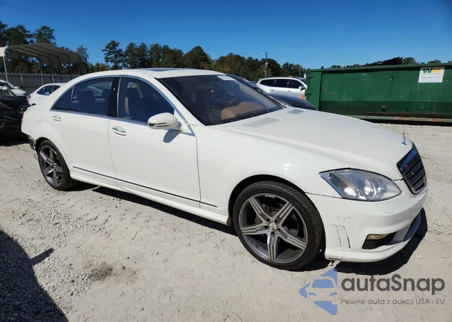 WDDNG71X89A262061: 85579365