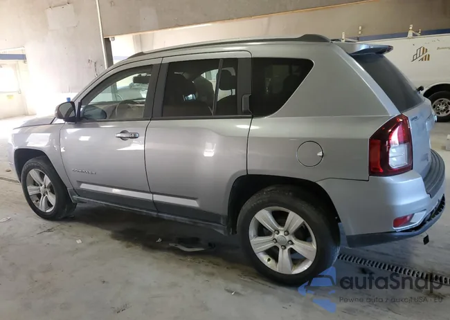 1C4NJCBA8GD611617: 82331655