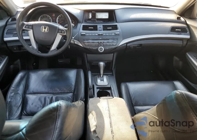 1HGCP26868A106056: 82220445