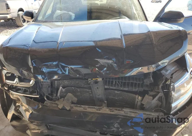 1V2AP2CA8JC595663: 90609835