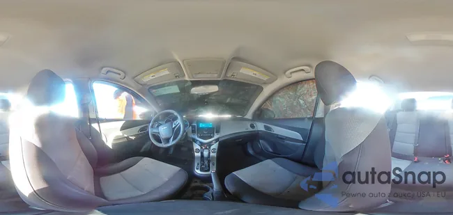 1G1PA5SG9F7150877: 90125385