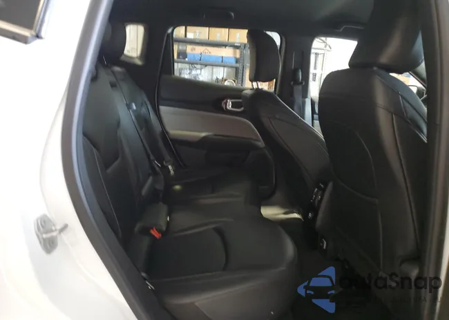 3C4NJDCN2ST561260: 90638065