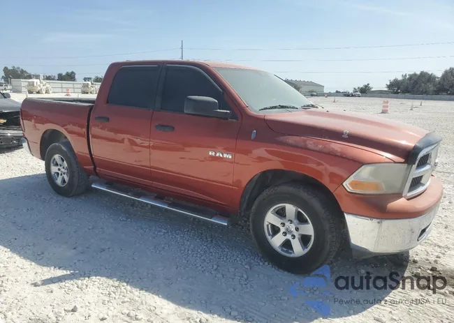 1D3HB13P99S738089: 82688525