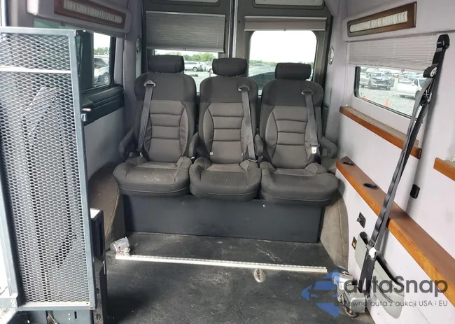 3C6TRVBG1FE503067: 84955245