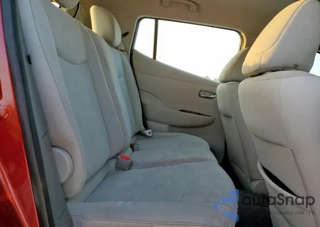 1N4AZ0CP4FC335276: 82371185