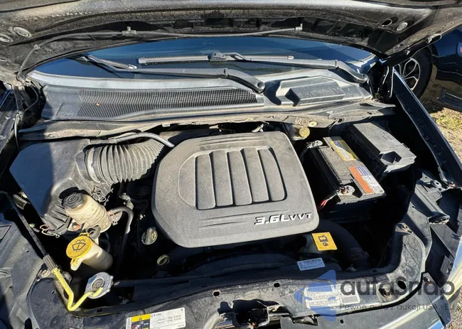 2C4RC1BGXDR578018: 90118735