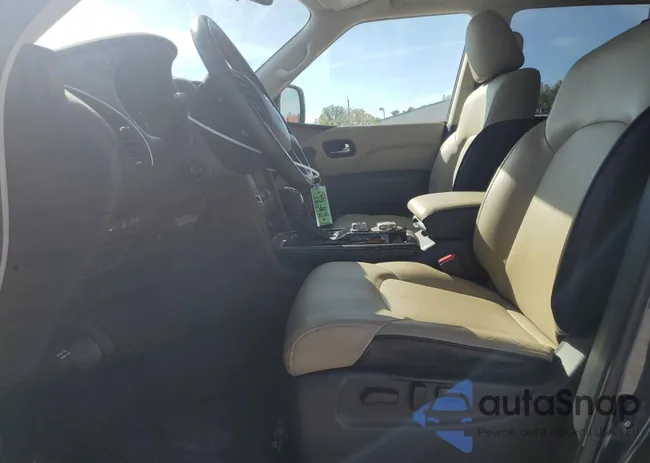 JN8AZ2AE4M9268183: 81871575