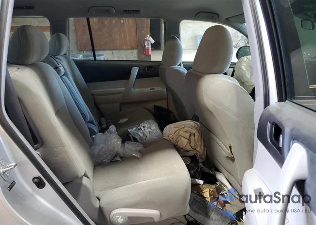 5TDZK3EHXAS009952: 82400595