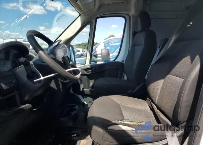 3C6TRVBG5JE139826: 81178205