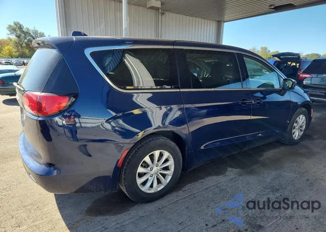 2C4RC1DG7HR520659: 82171485