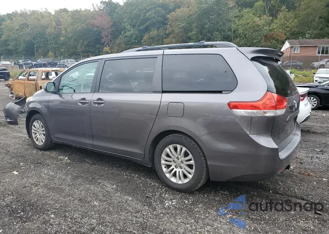 5TDYK3DC3BS107742: 86243305