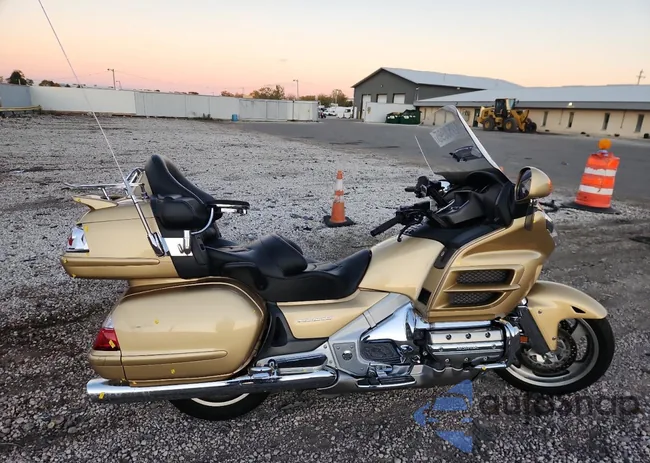 1HFSC47F86A505133: 82753095