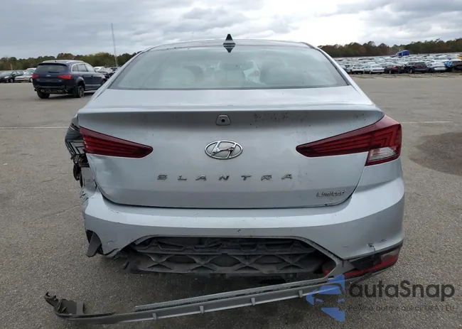 KMHD84LF5LU954981: 90475545