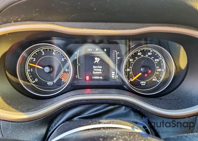 1C4PJLCB0FW607712: 84983545