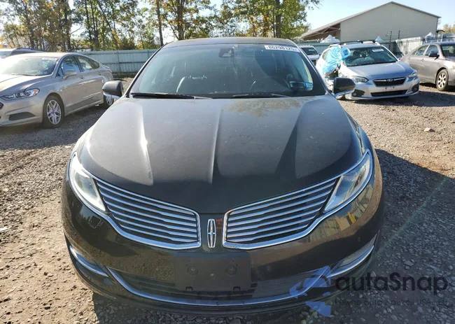 3LN6L2GK4ER801280: 86298125