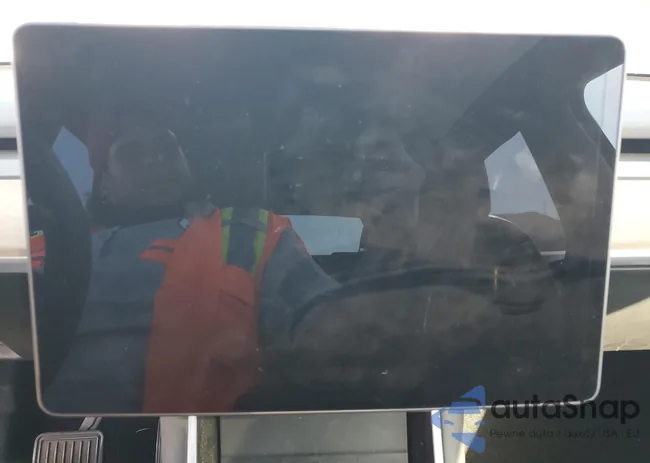 5YJYGDEE2MF070083: 89519135