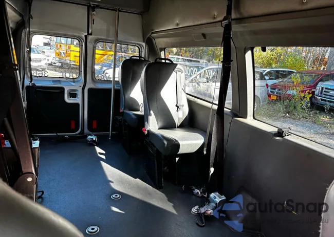 1FTNE2EW6EDA74376: 89733615