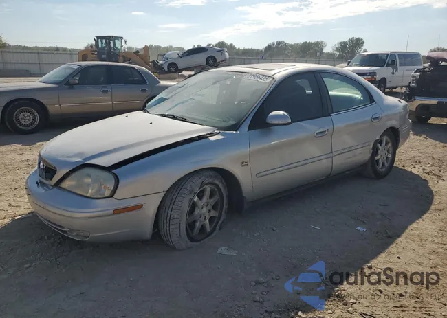 1MEFM55S3YG629629: 81966435