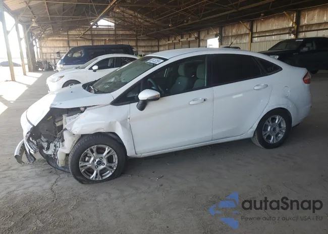 3FADP4BJ1EM235530: 82413255