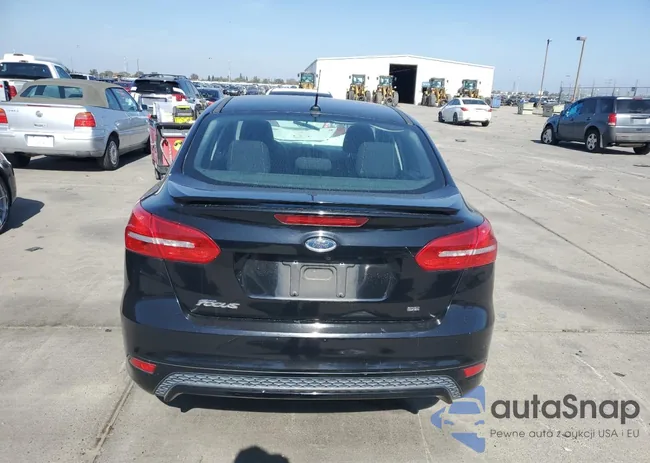 1FADP3F22GL310625: 82612255