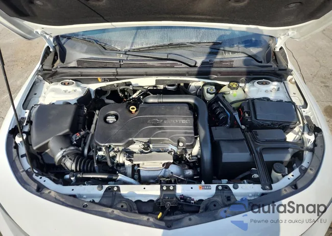 1G1ZB5ST2GF201372: 82205315