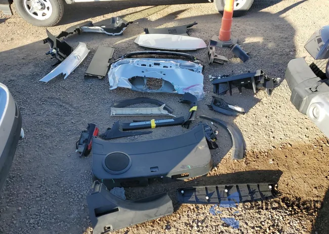 JTJBARBZ3H2148131: 86465175