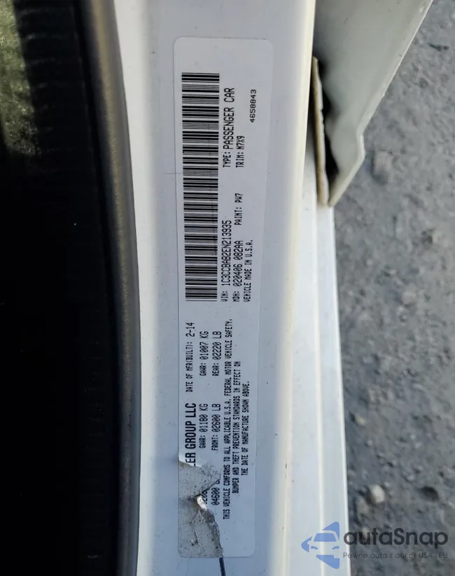 1C3CCBAB2EN213935: 90863725