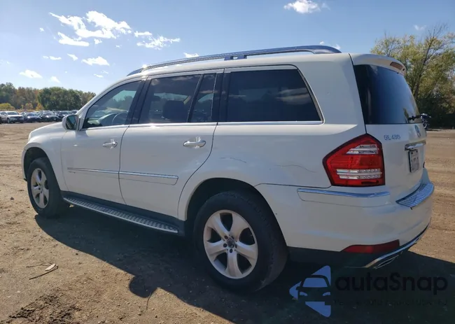 4JGBF7BB8AA533235: 89656425