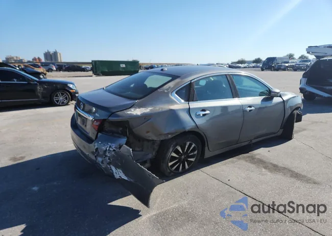 1N4AL3AP1JC175842: 89504265