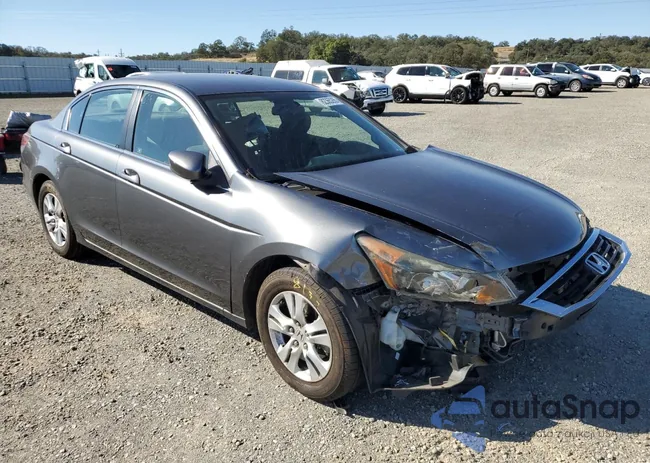 1HGCP2F46AA085597: 82365265