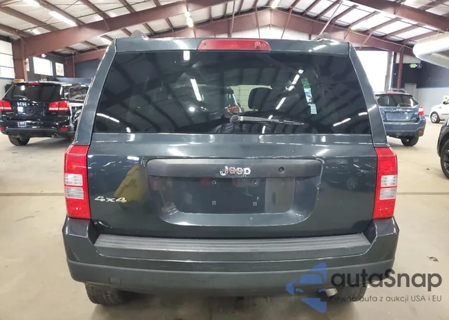 1C4NJRBB3ED520716: 86316955