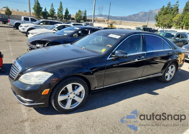 WDDNG7BB7BA372883: 89912685