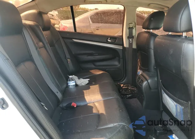 JN1CV6AP1CM935668: 82642365