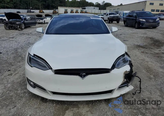 5YJSA1E12GF156565: 82308835