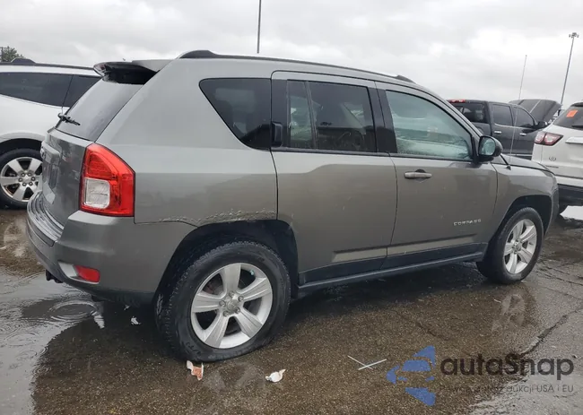 1C4NJDBB3CD523017: 90094875