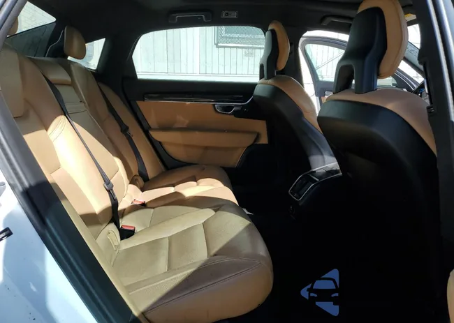 LVY982AK6JP028981: 66656965