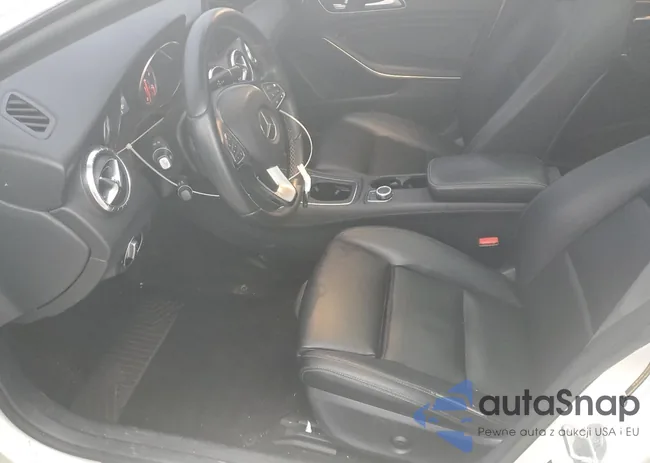 WDDSJ4EB4HN430979: 89918945