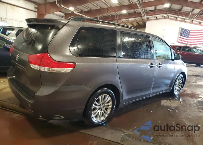 5TDYK3DCXCS209461: 85664885