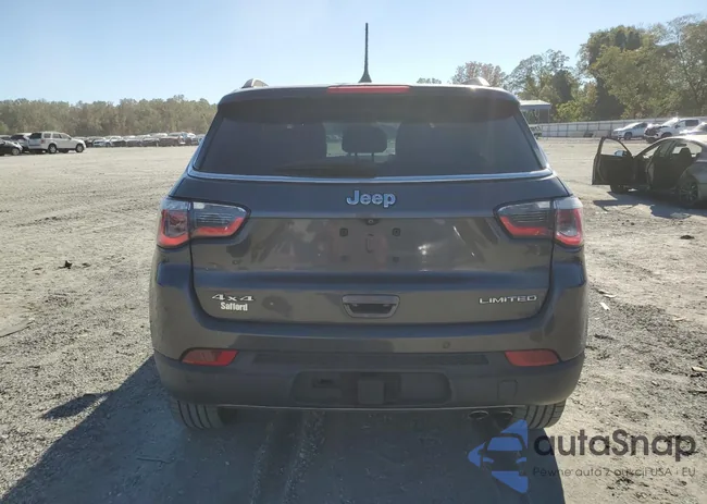 3C4NJDCB7JT457495: 82463005