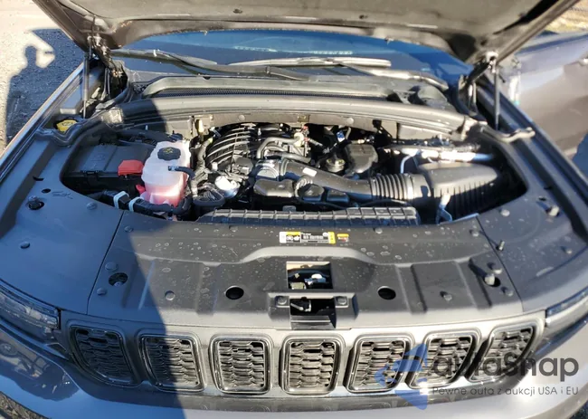 1C4RJKBGXR8593603: 90547825