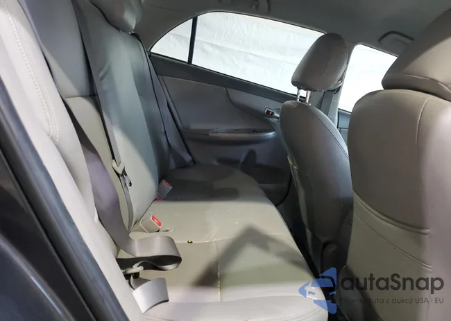 2T1BU4EE6AC497975: 90310175