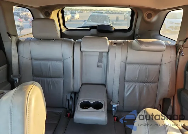 1C4RJEAG3DC549757: 82532115