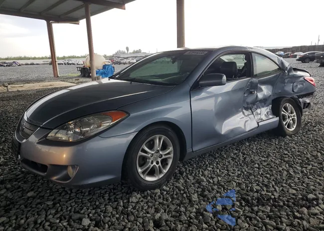 4T1CE38P05U977104: 82644235