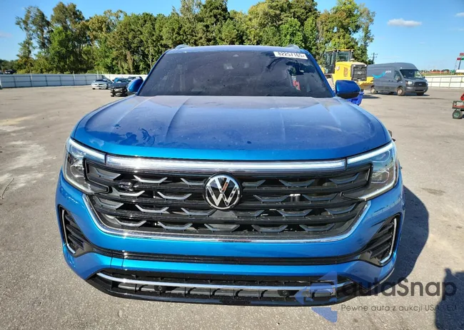 1V2AE2CA9RC246805: 82257165