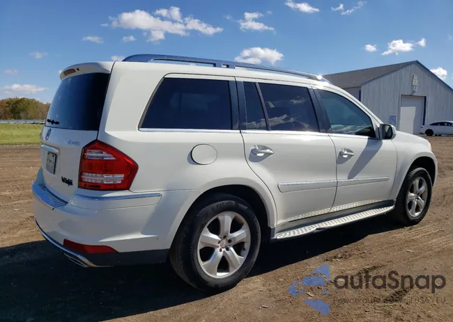 4JGBF7BB8AA533235: 89656425