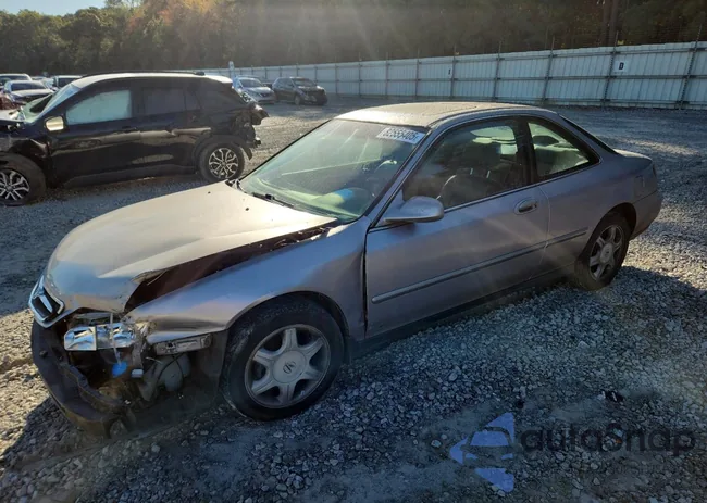 19UYA1256VL010991: 82555405