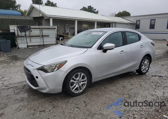 3MYDLBYV3JY315095: 85395465