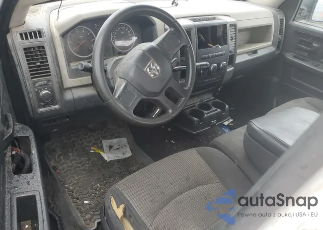 1D7RB1GT8AS162588: 82492525