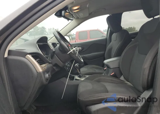 1C4PJLCB6FW766458: 82759815