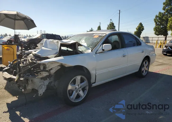 19UUA56882A012999: 85405185